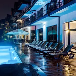 4* Отель Paryski Art & Business - Basen Jacuzzi Sauna Malpi Gaj